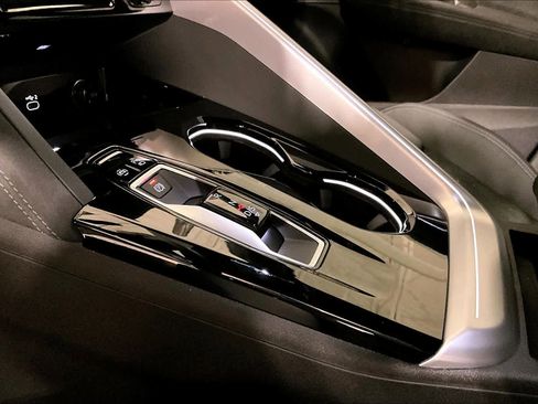 New 2025 Audi SQ5 Prestige image 7