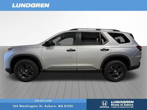 New 2026 Honda Pilot TrailSport image 26
