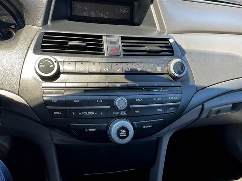 Used 2009 Honda Accord LX-P image 14
