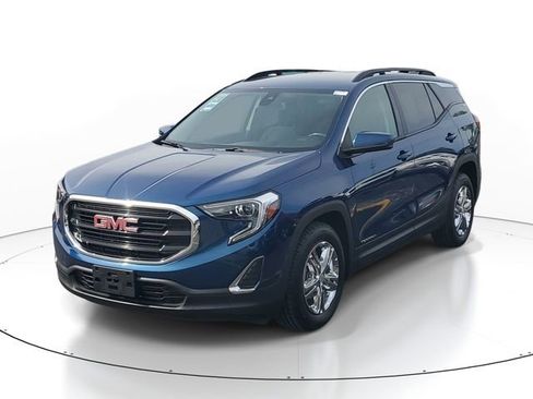Certified 2020 GMC Terrain SLE w/ Convenience Package FWD image 2