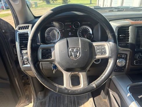 Used 2016 RAM 1500 Laramie w/ Convenience Group AWD/4WD image 13