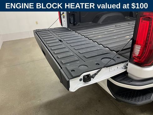 Used 2020 GMC Sierra 2500 Denali w/ Denali Ultimate Package AWD/4WD image 9