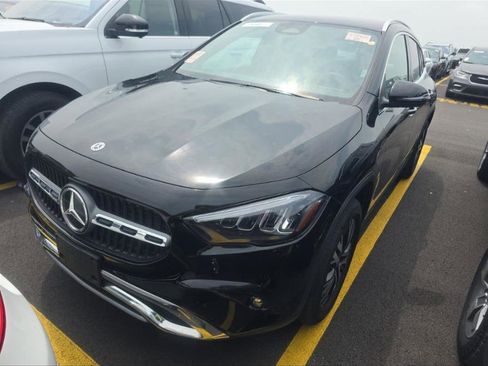 Used 2025 Mercedes-Benz GLA 250 image 2