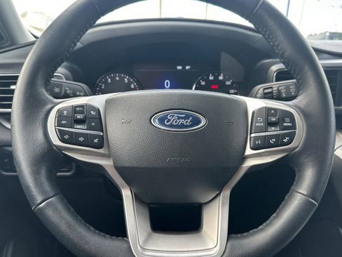 Certified 2023 Ford Explorer XLT w/ Equipment Group 202A image 27