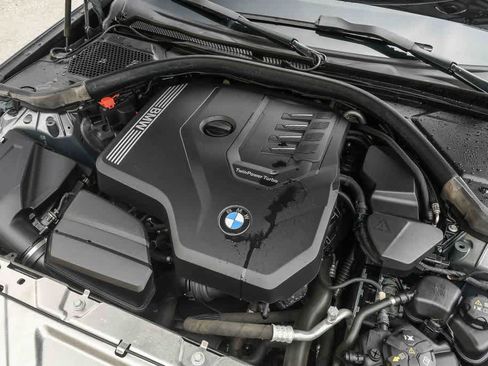 Used 2024 BMW 330i Sedan w/ M Sport Package RWD image 29