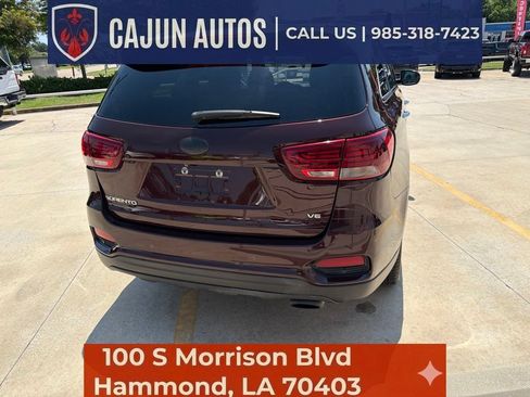 Used 2020 Kia Sorento S FWD image 9