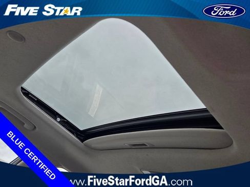 Used 2026 Hyundai Venue SEL FWD image 18