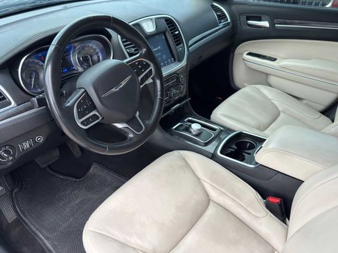 Used 2020 Chrysler 300 Touring L w/ Quick Order Package 2EF RWD image 8