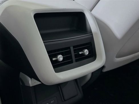 New 2026 Cadillac Lyriq Premium Luxury AWD/4WD image 20