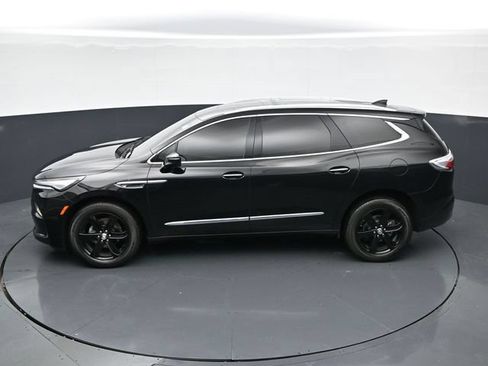 Used 2024 Buick Enclave Essence w/ Experience Buick Package FWD image 38