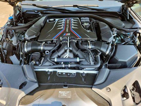 Used 2022 BMW M5 CS AWD/4WD image 9