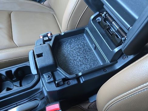 Used 2023 Jeep Wrangler Unlimited Rubicon w/ Safety Group image 73