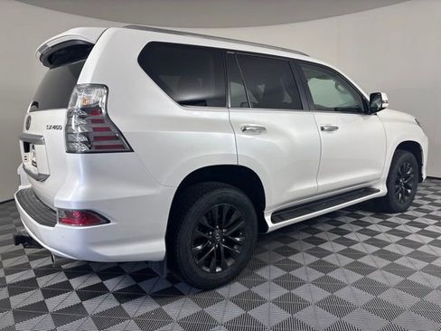 Used 2023 Lexus GX 460 Premium AWD/4WD image 39