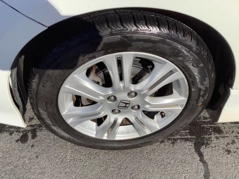 Used 2010 Honda Fit Sport image 18