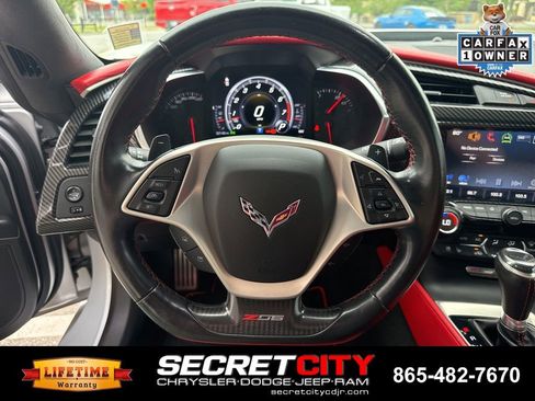 Used 2016 Chevrolet Corvette Z06 w/ 3LZ Preferred Equipment Group RWD image 37