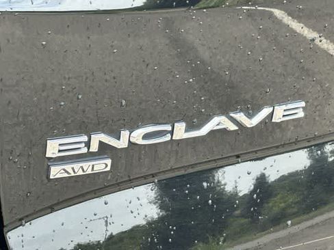 Used 2020 Buick Enclave Essence AWD/4WD image 31