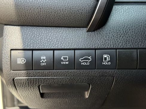 Used 2022 Toyota Camry XSE w/ Navigation Package FWD image 25