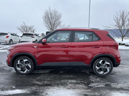 Used 2022 Hyundai Venue SEL image 49