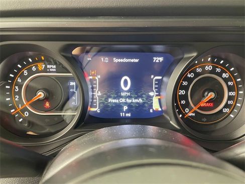 New 2025 Jeep Gladiator Mojave w/ Convenience Group image 3