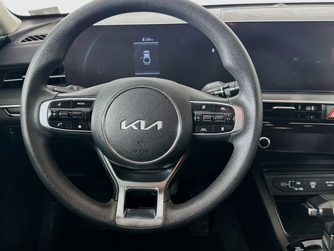 Used 2025 Kia K5 LXS image 18