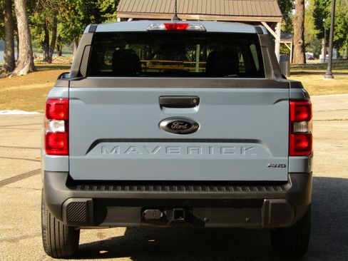 Certified 2024 Ford Maverick XLT w/ XLT Luxury Package image 4
