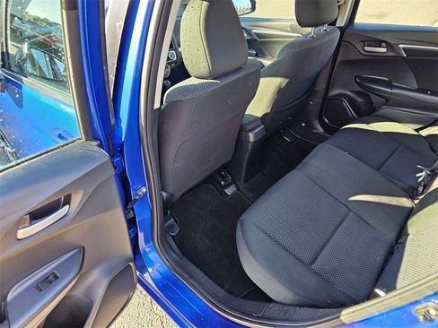 Used 2018 Honda Fit LX image 9