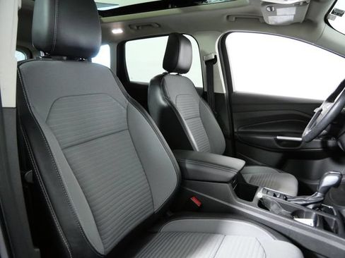 Certified 2019 Ford Escape Titanium AWD/4WD image 12