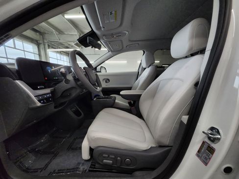 New 2026 Hyundai Ioniq 5 Limited image 14