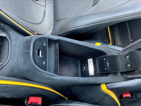 Used 2023 Ferrari Roma RWD image 19
