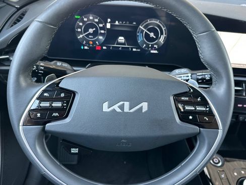 Used 2023 Kia Niro Wind FWD image 26