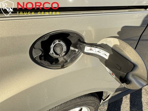 Used 2015 Ford Transit Connect XLT image 36