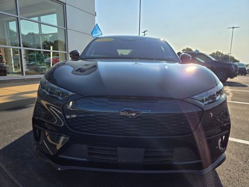 Certified 2024 Ford Mustang Mach-E GT image 2