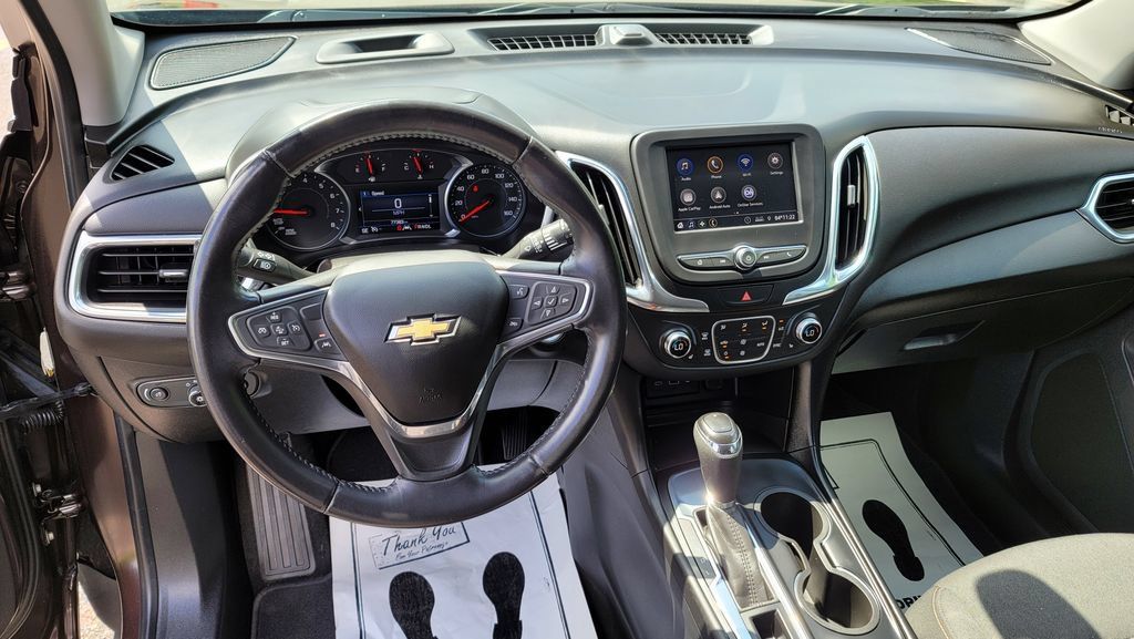 Used 2020 Chevrolet Equinox LT w/ Driver Convenience Package FWD image 24
