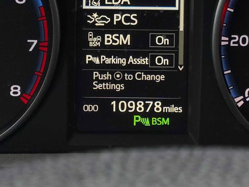 Used 2018 Toyota RAV4 Adventure image 28