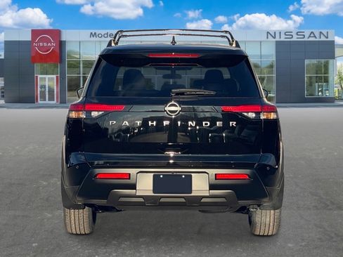 New 2026 Nissan Pathfinder SV FWD image 4