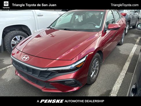 Used 2024 Hyundai Elantra SE FWD image 1