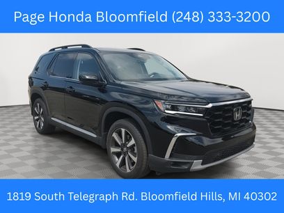 Used 2025 Honda Pilot Touring