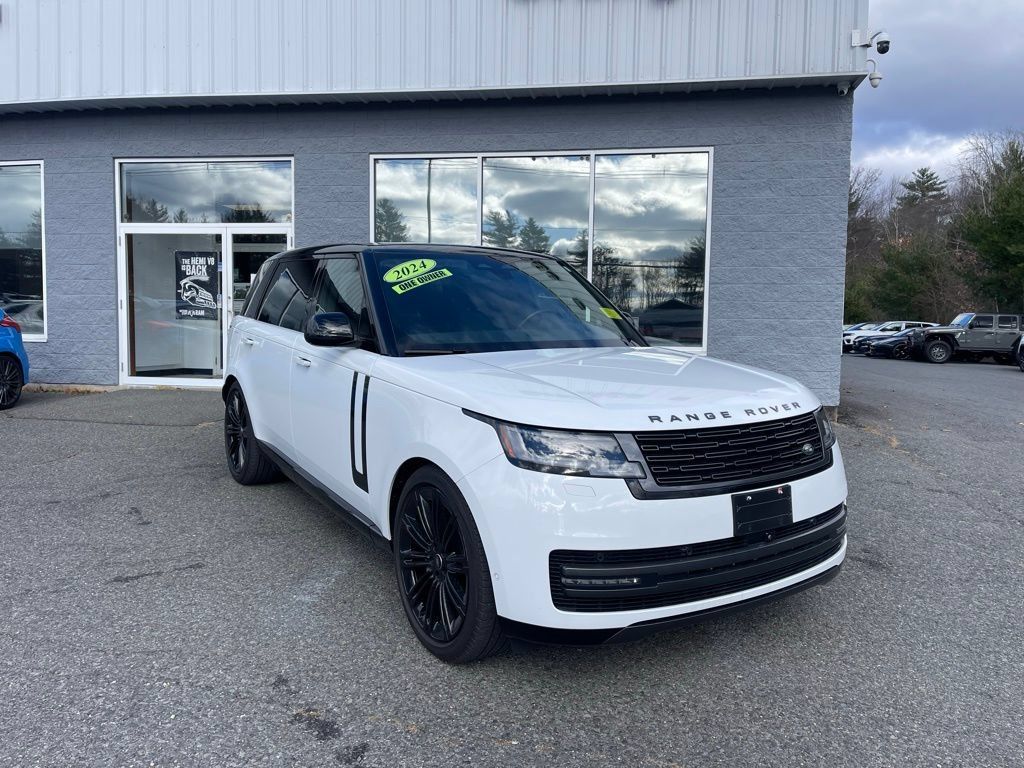 Used 2024 Land Rover Range Rover Long Wheelbase SE AWD/4WD image 10