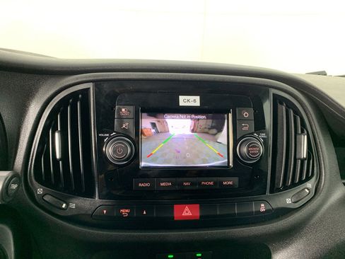 Used 2022 RAM ProMaster City Tradesman FWD image 26