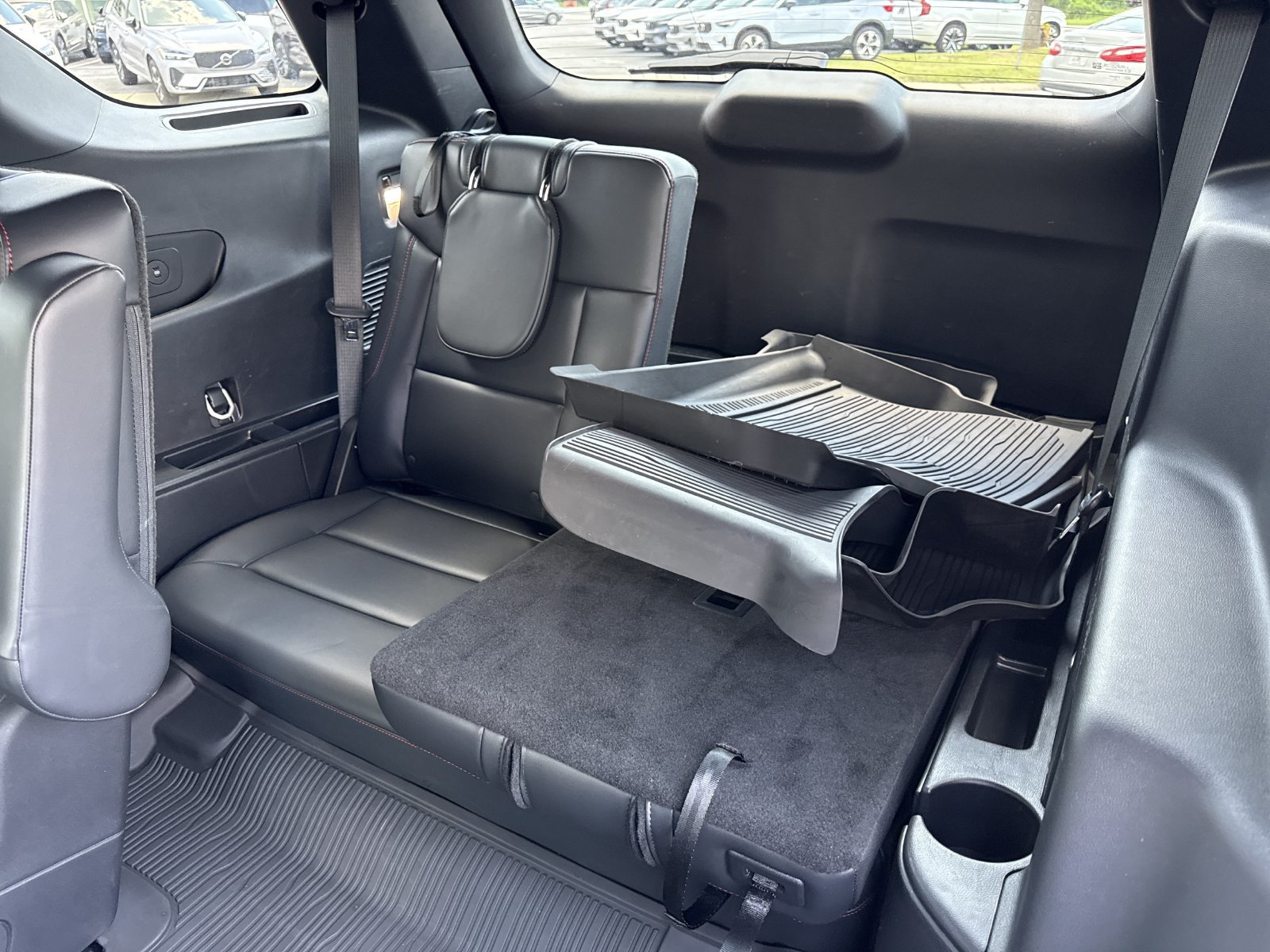 Used 2025 Ford Explorer ST-Line w/ Premium Package AWD/4WD image 12