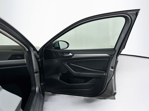 Used 2024 Volkswagen Jetta S FWD image 30