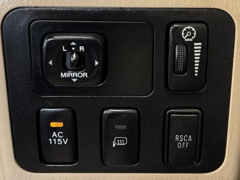 Used 2004 Lexus GX 470 image 15