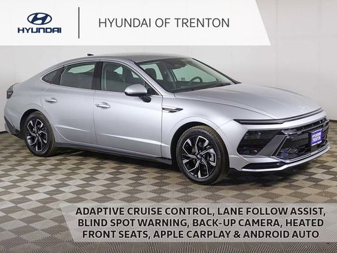 Certified 2024 Hyundai Sonata SEL FWD image 1