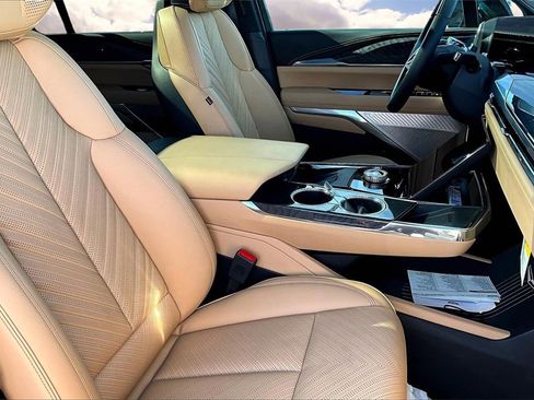 Certified 2025 Cadillac Escalade IQ Luxury 2 image 30