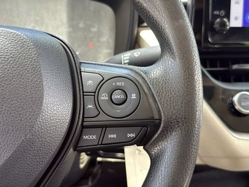 Used 2023 Toyota Corolla LE FWD image 20