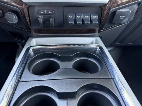 Used 2016 Ford F350 Platinum w/ Platinum Package AWD/4WD image 23