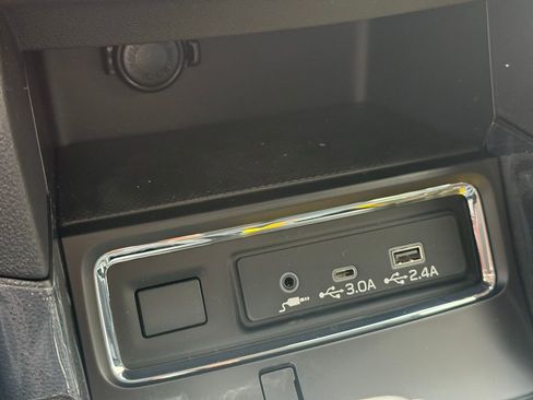 New 2026 Subaru Ascent Premium AWD/4WD image 17