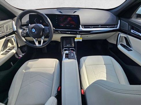 Used 2026 BMW X1 xDrive28i w/ Convenience Package image 12