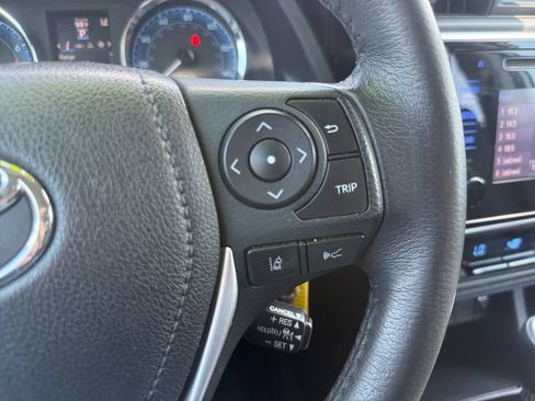 Used 2017 Toyota Corolla SE w/ Carpet Mat Package (TMS) FWD image 25