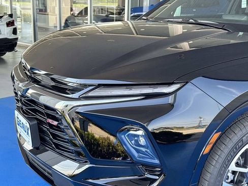 New 2026 Chevrolet Blazer RS FWD image 2